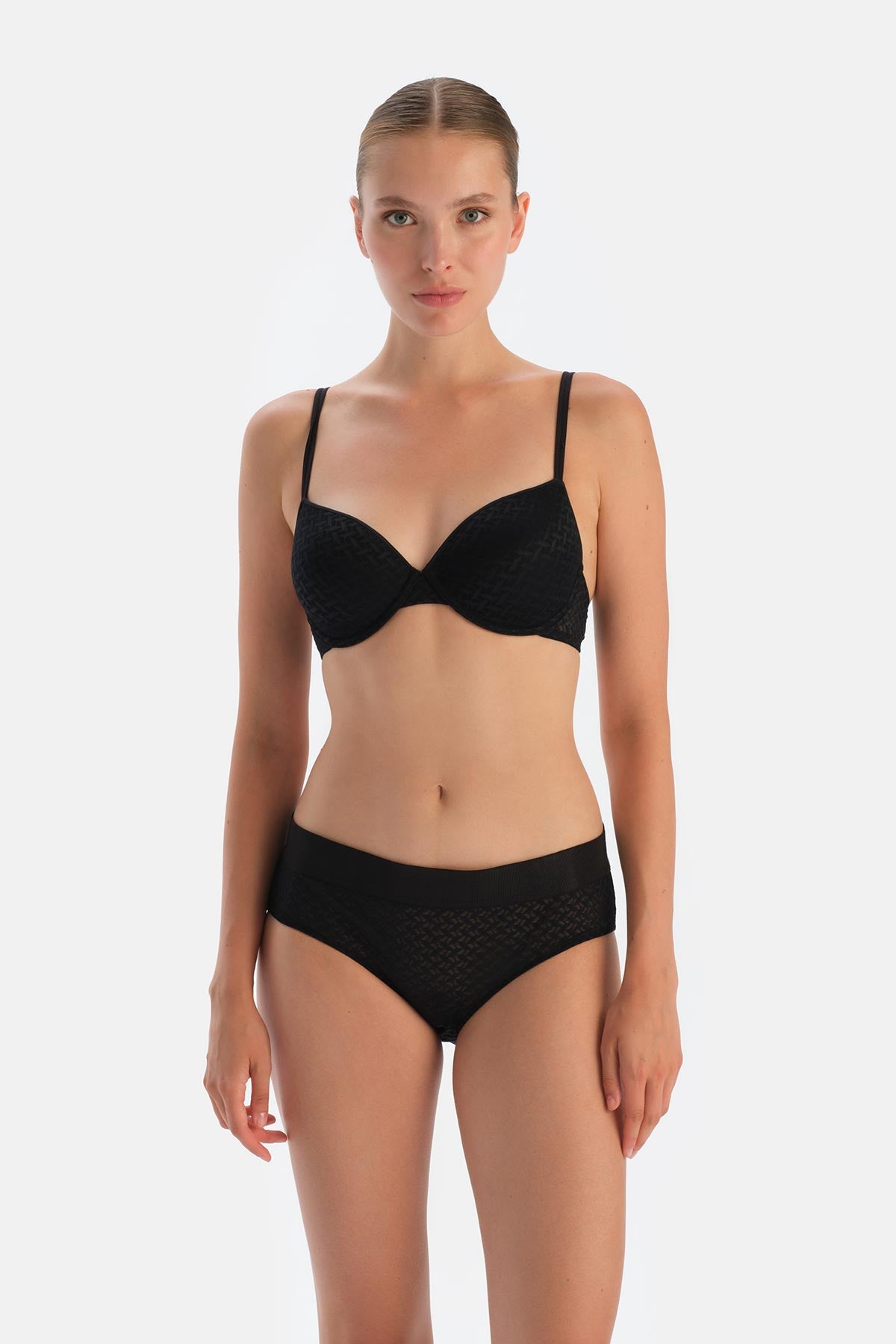 Siyah Air'n Space Balenli Dantelli Sütyen