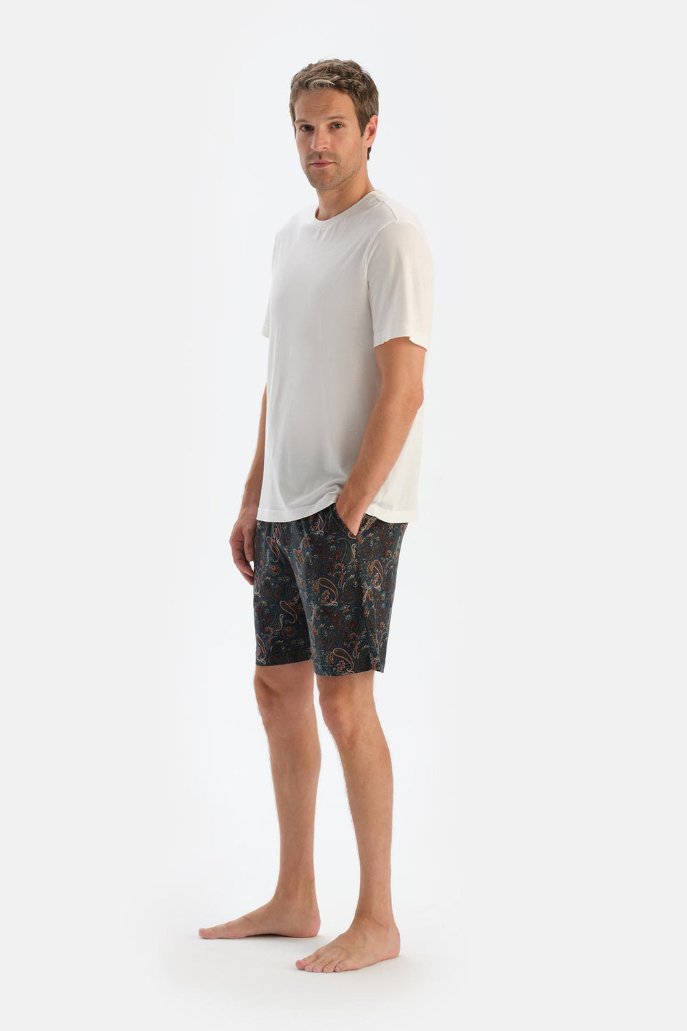 Ecru CREW NECK SHORT SLEEVE T-SHIRT PAJAMA SET WITH PATTERNED SHORTS