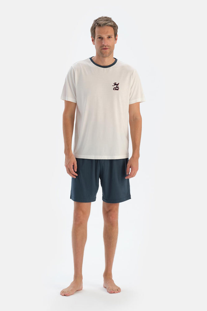 Ekru Kısa Kollu Baskı Detaylı Tişört Şort Pijama Takımı