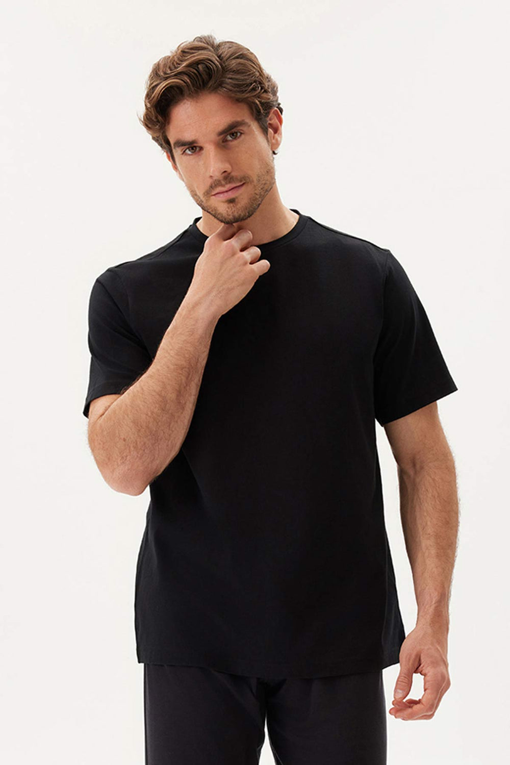 Beyaz-Siyah Bisiklet Yaka Kısa Kollu Ikili Tişört