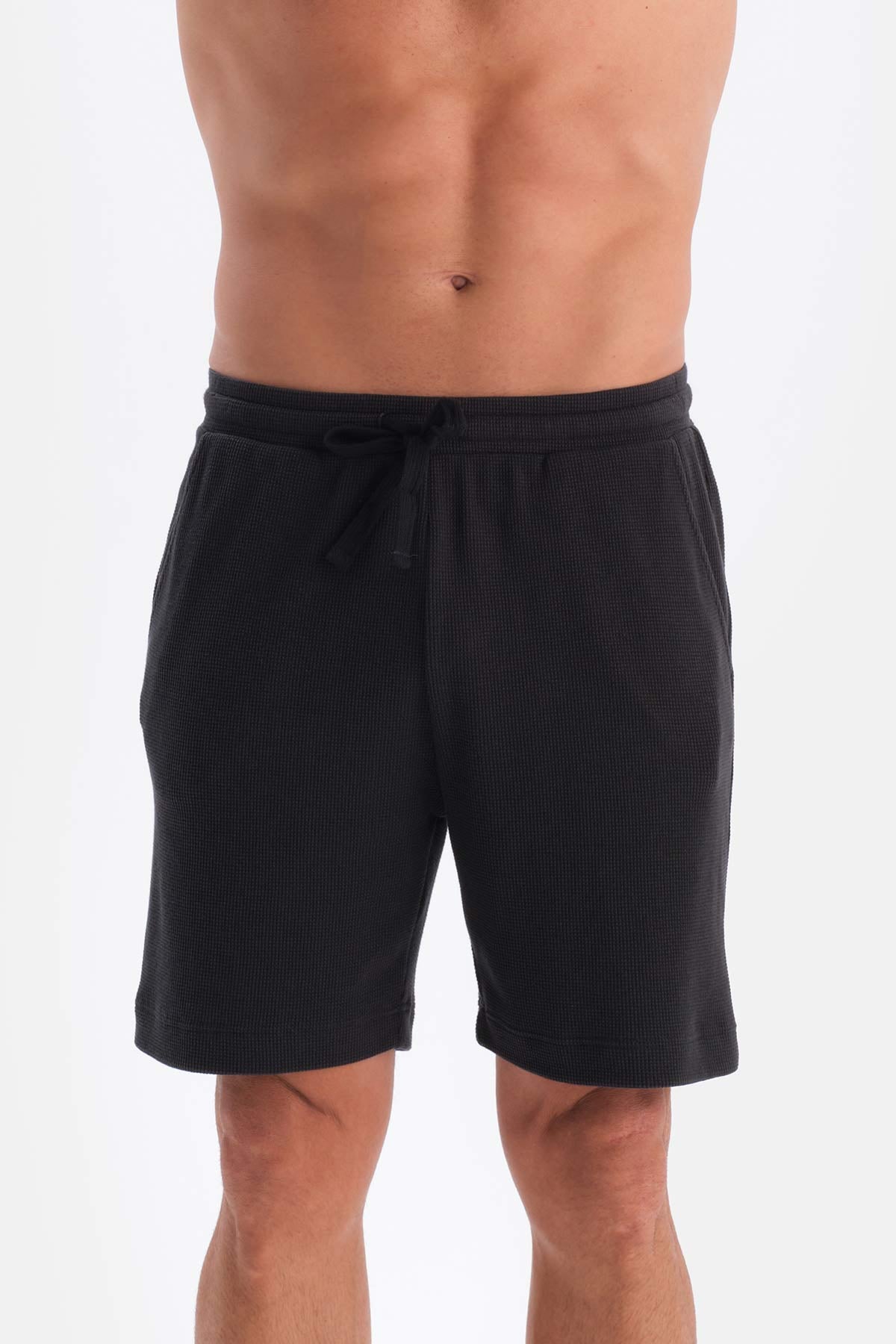 Siyah Cepli Bağcıklı Waffle Şort