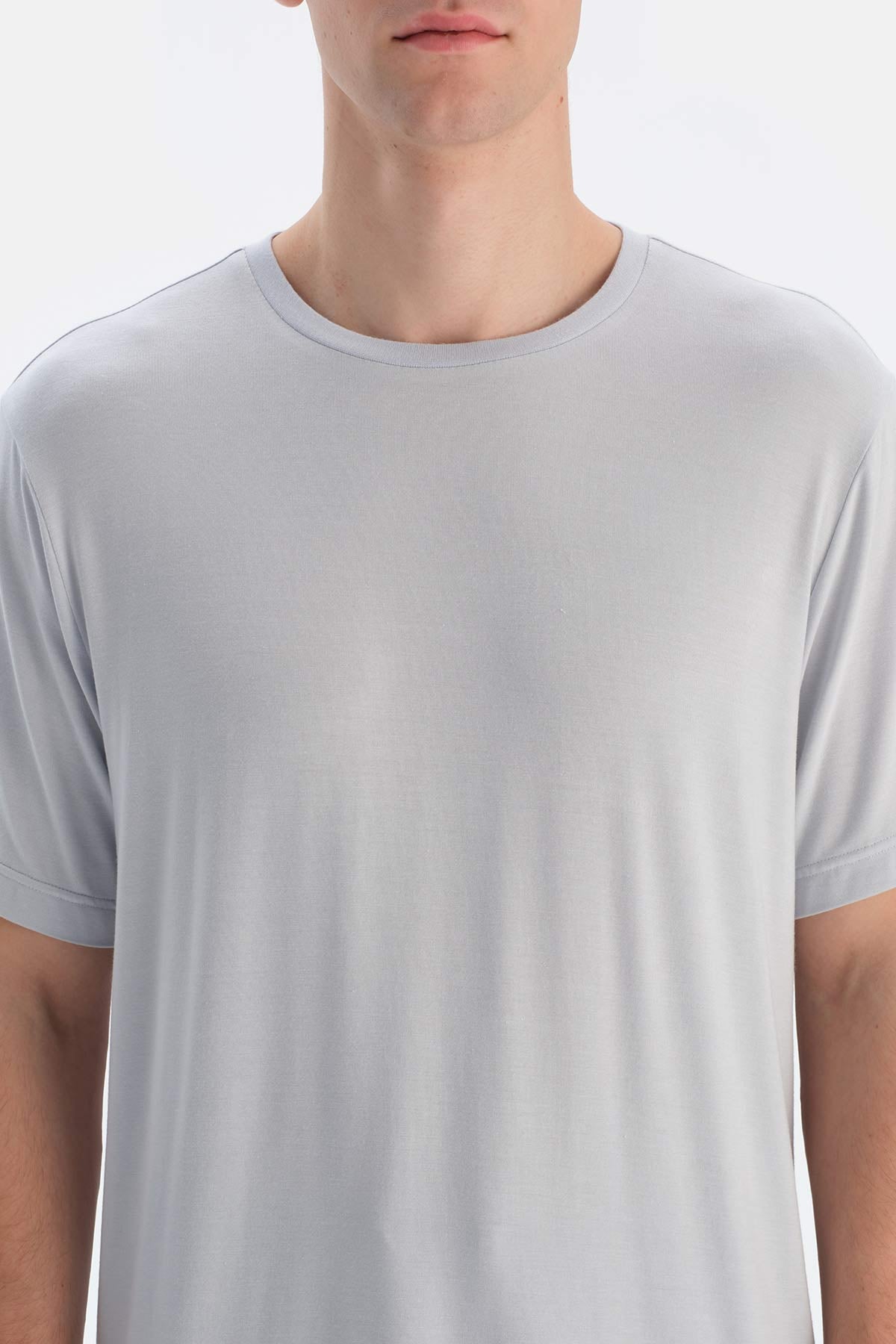 Buz Mavisi Buz si Bisiklet Yaka Kısa Kollu Tişört Pantolon Pijama Takımı