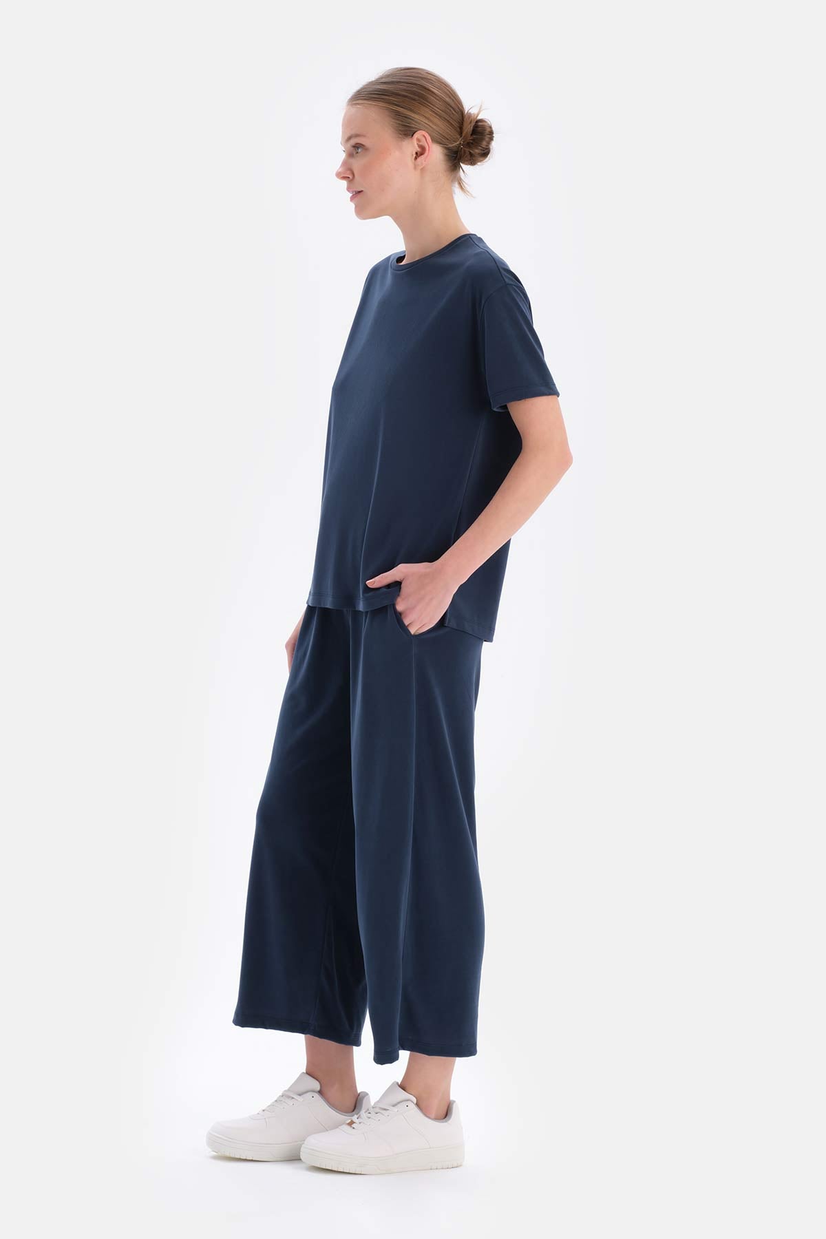 Lacivert Cepli Kısa Paça Cupro Pantolon