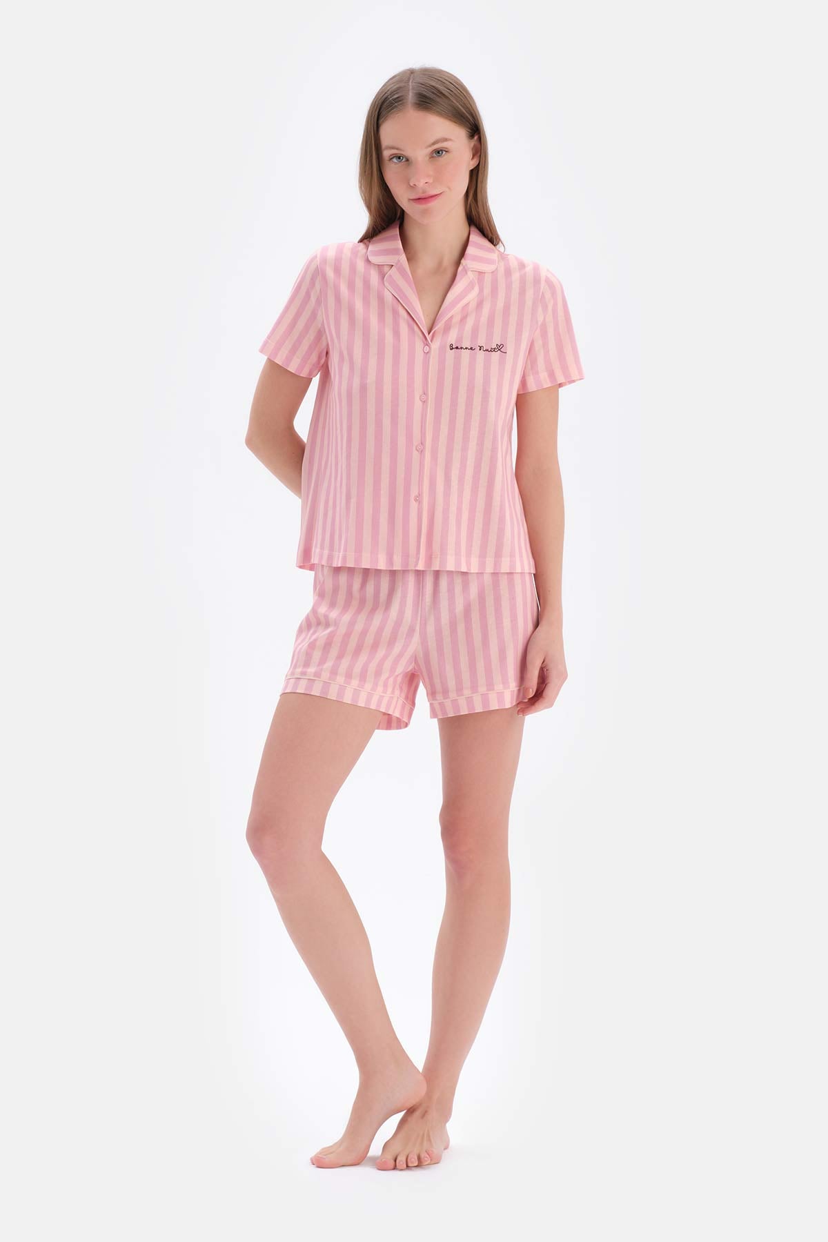 Açık Pembe Çizgili Modal Şortlu Pijama Takımı