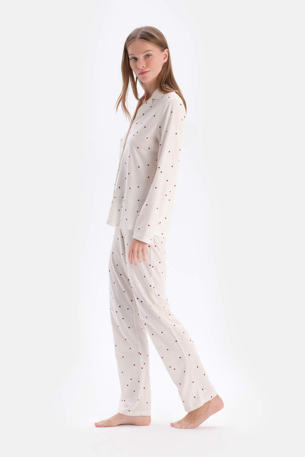 Ekru Minik Kalp Baskılı Süprem Gömlek Pantolon Pijama Takımı