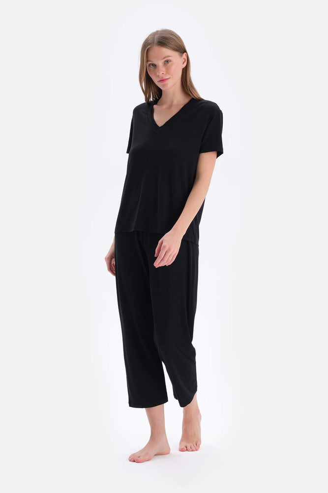 Black SHORT SLEEVE V-NECK BASIC VISCOSE T-SHIRT PANTS PAJAMA SET