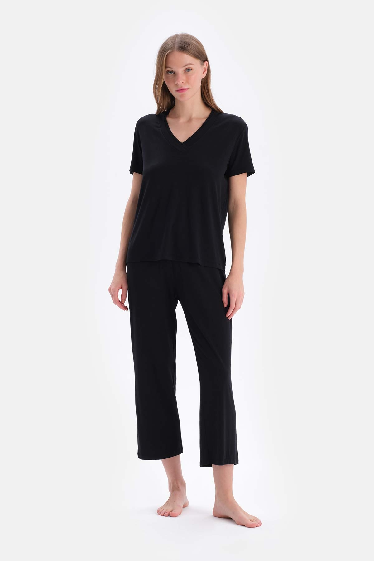 Black SHORT SLEEVE V-NECK BASIC VISCOSE T-SHIRT PANTS PAJAMA SET