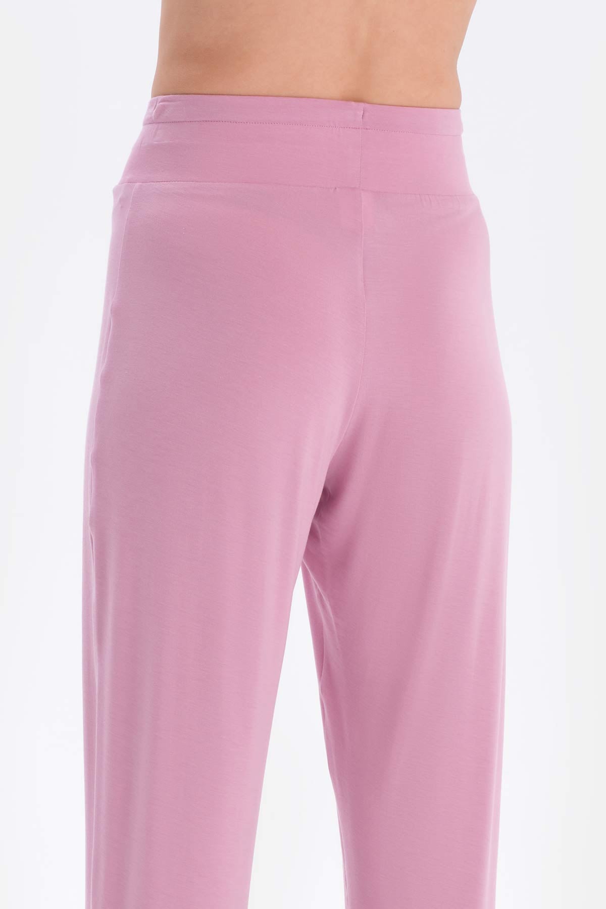 Lila Bisiklet Yaka Kısa Kollu Tişört Jogger Alt Pijama Takımı