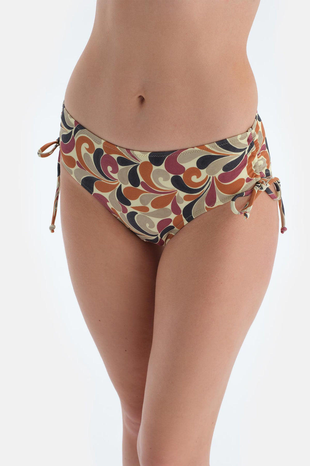 Mor Yanı Büzgülü Bikini Alt