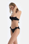 Siyah Kaplı Bikini Üstü