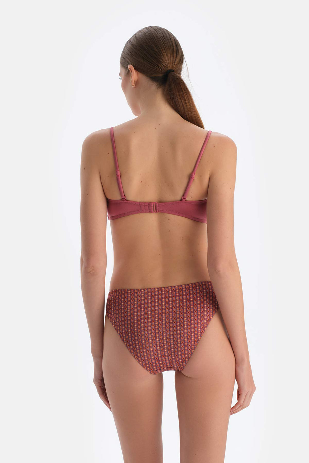 Kahverengi Straplez Bikini Üstü