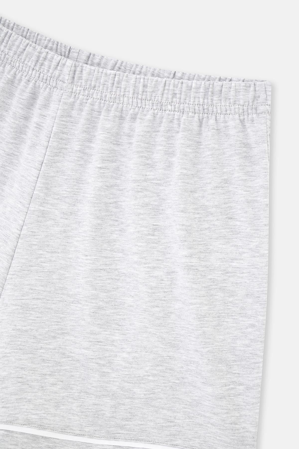 Gri Melanj Biye Detaylı Basic Şortlu Pijama Takımı