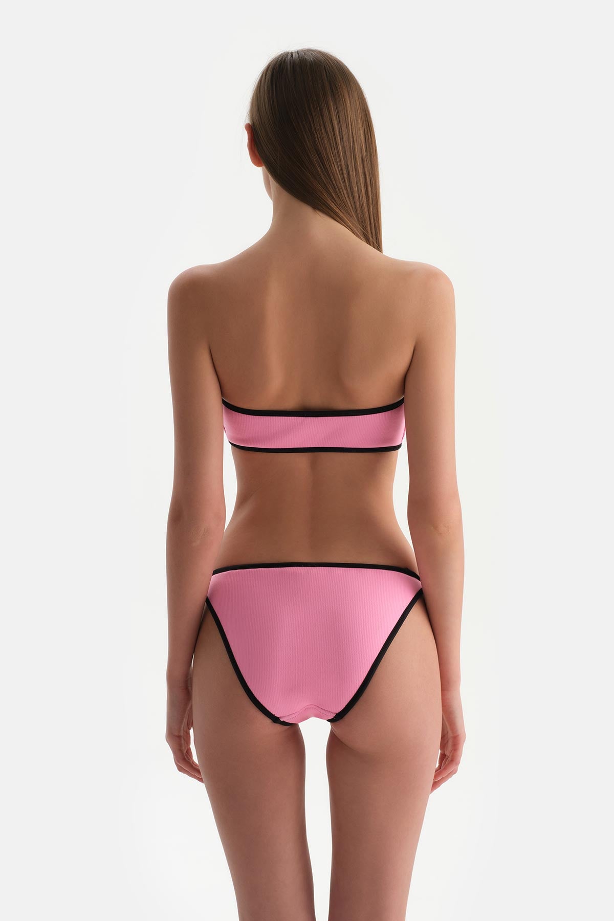 Siyah-Pembe Straplez Bikini Üst