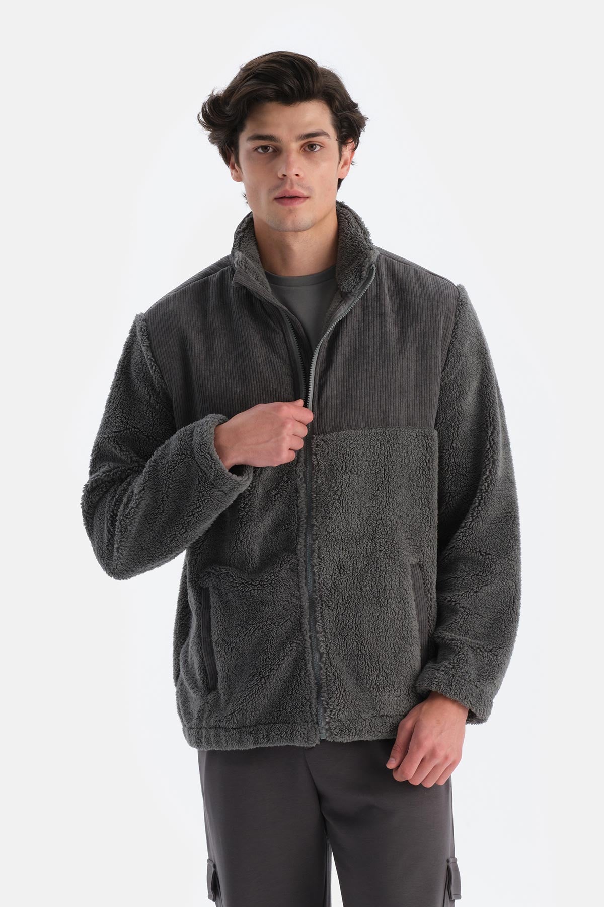 Gri Erkek Önden Fermuarlı Kadife Detaylı Polar Sweatshırt