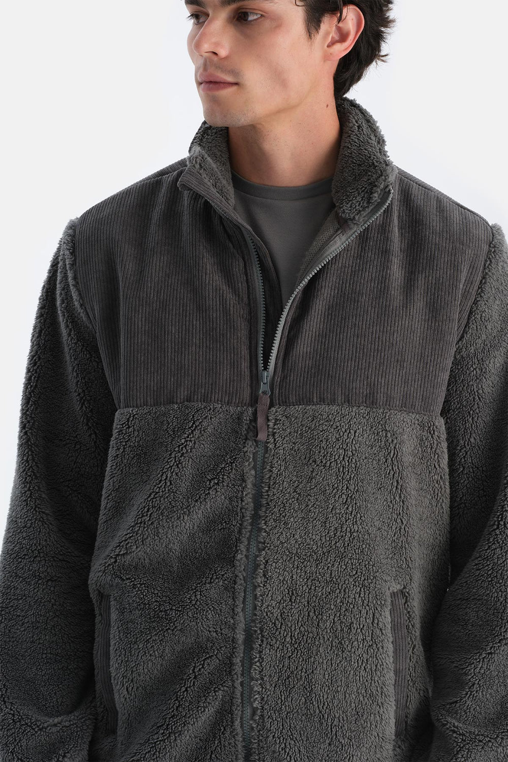 Gri Erkek Önden Fermuarlı Kadife Detaylı Polar Sweatshırt
