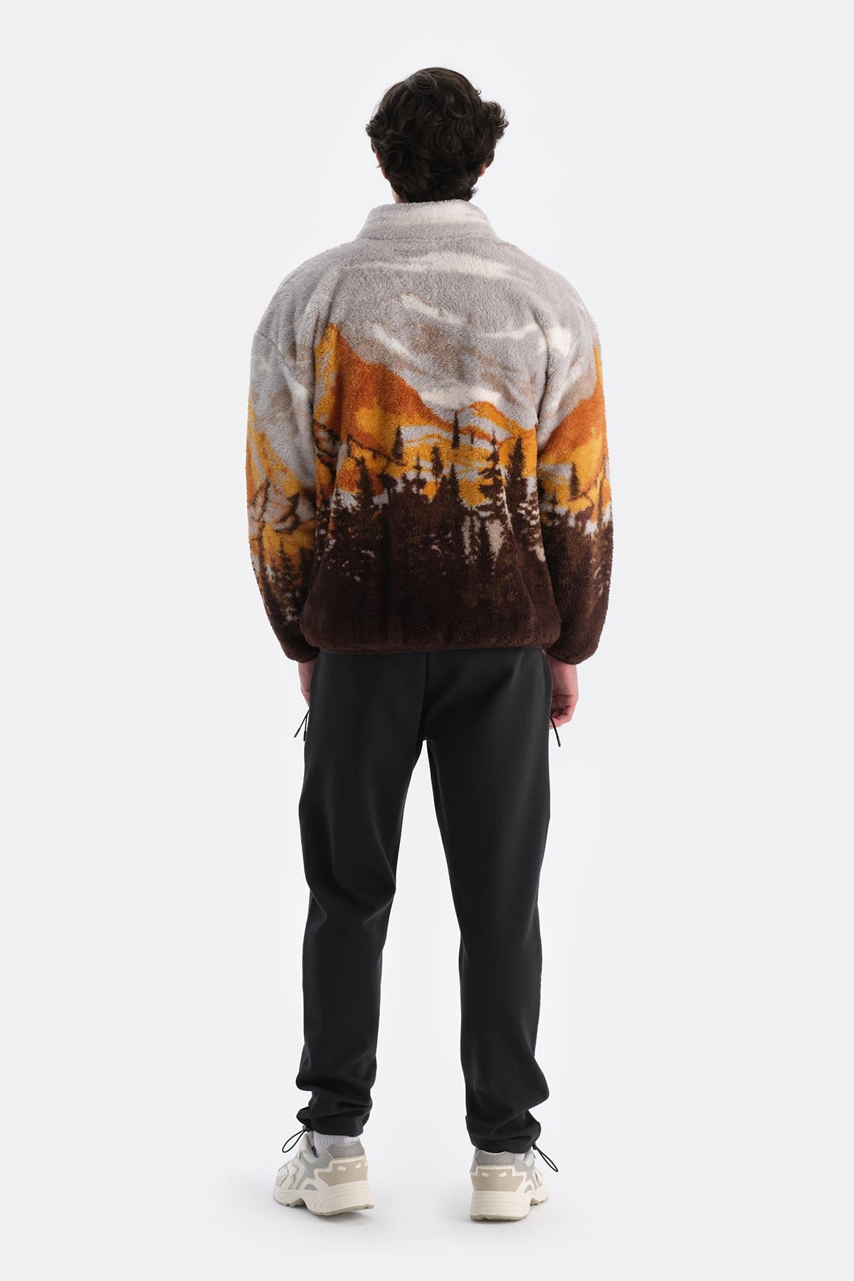 Koyu Kahve Erkek Manzara Dağ Baskılı Polar Sweatshırt