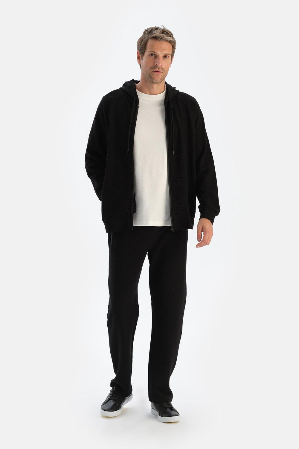 Siyah Erkek Kapişonlu Fermuarlı Sweatshırt