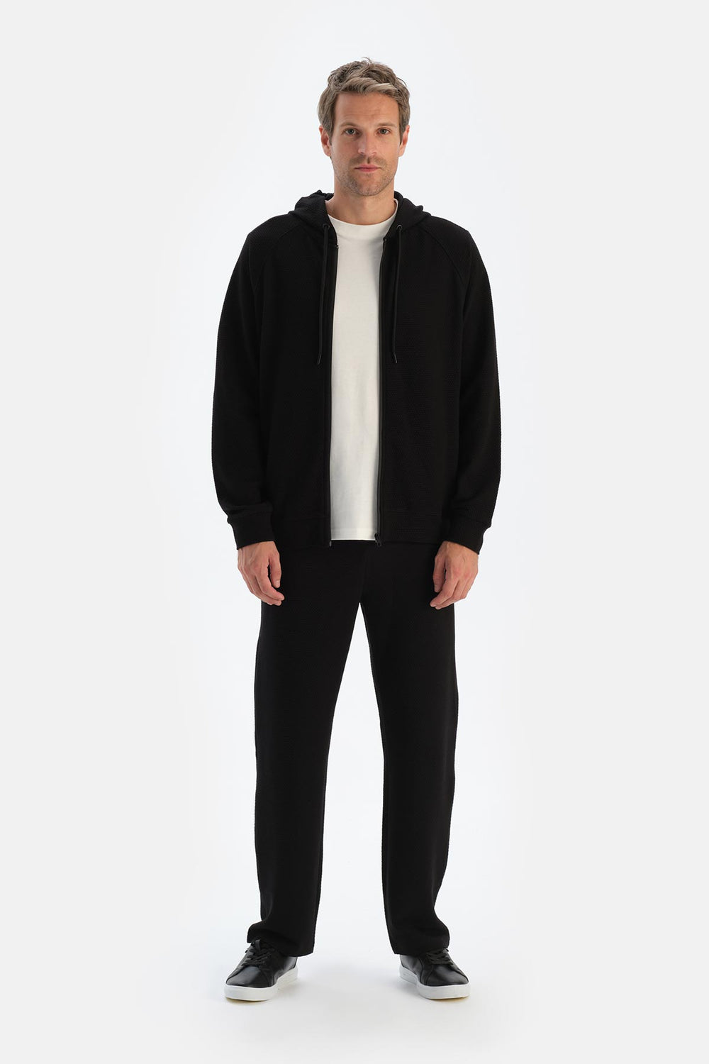 Siyah Erkek Kapişonlu Fermuarlı Sweatshırt