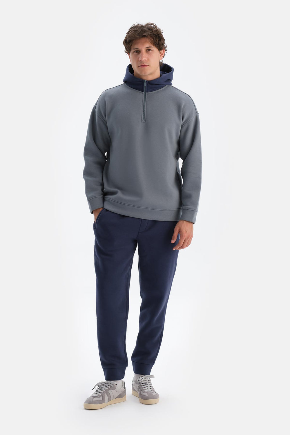 Indigo Erkek Kapişonlu Içi Şardonlu Sweatshırt