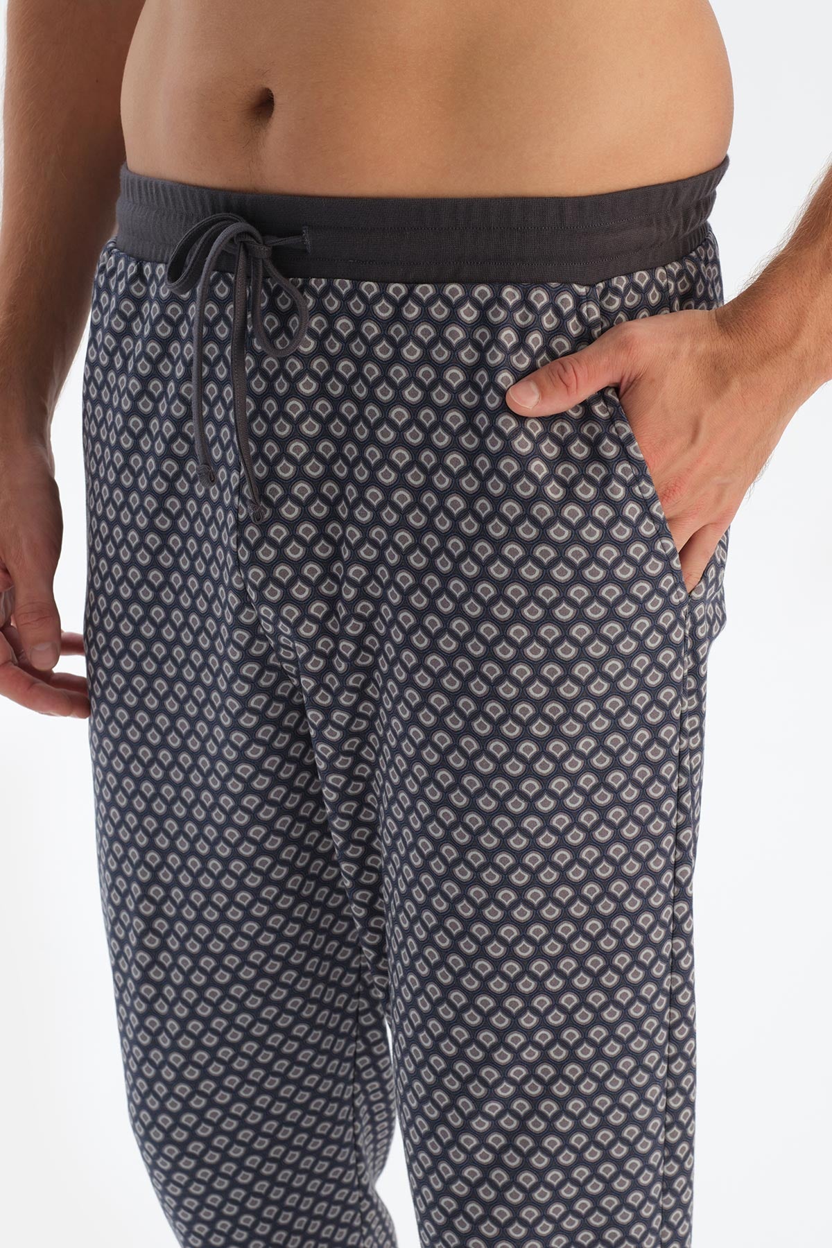 Lacivert Uzun Kollu Cepli Tişört Desenli Jogger Pantolon Pijama Takımı