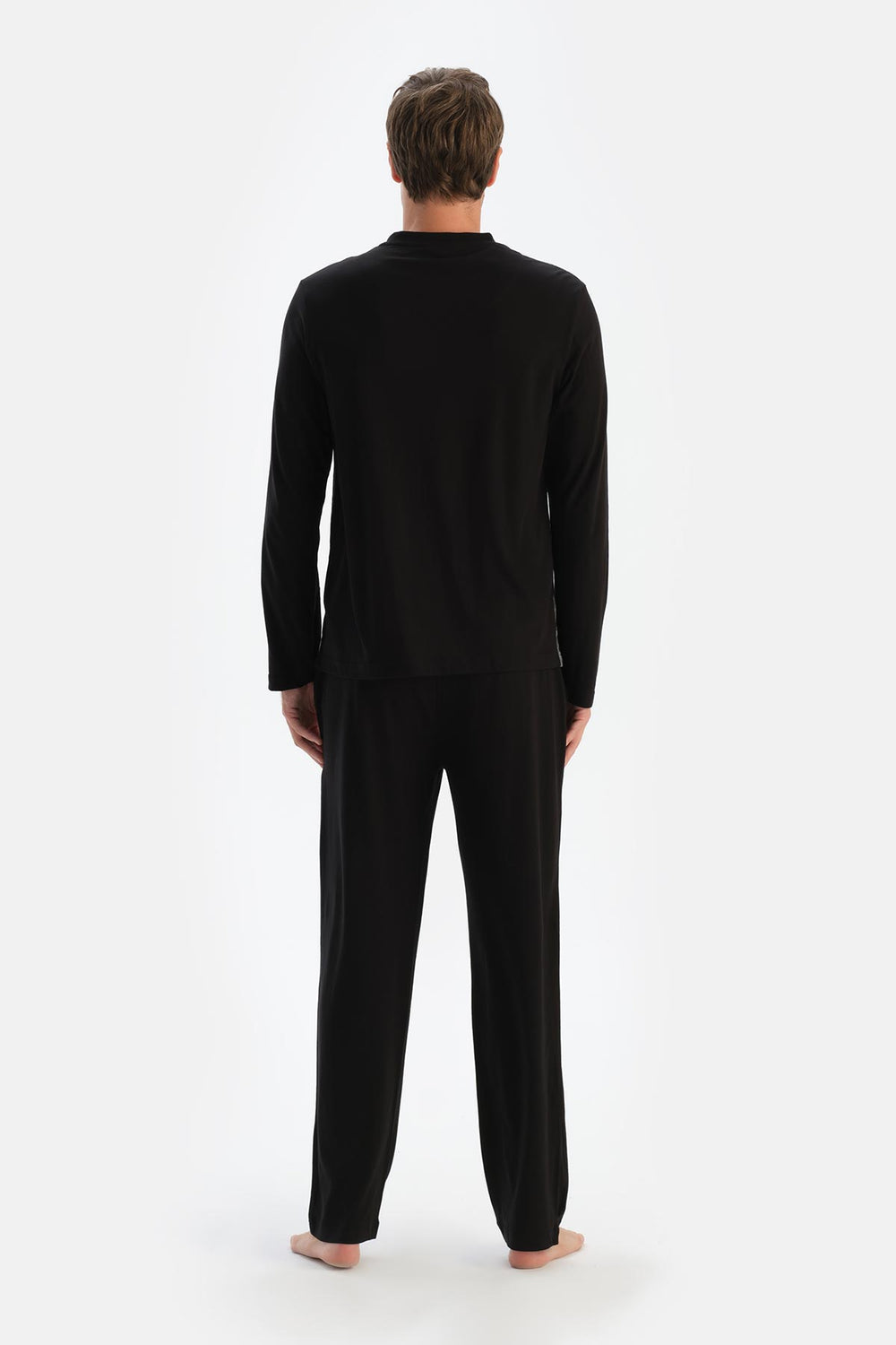 Siyah Desenli Uzun Kollu Üçlü Pijama Takımı