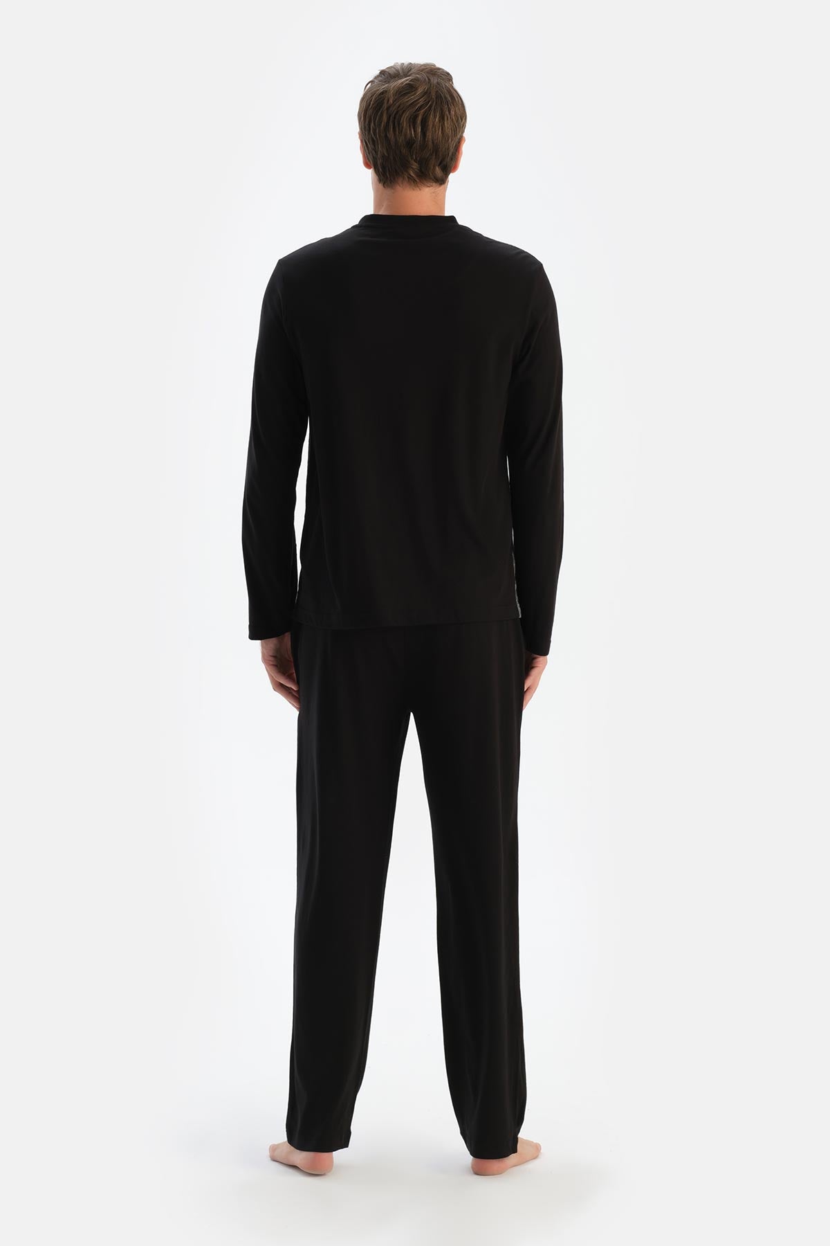 Siyah Desenli Uzun Kollu Üçlü Pijama Takımı