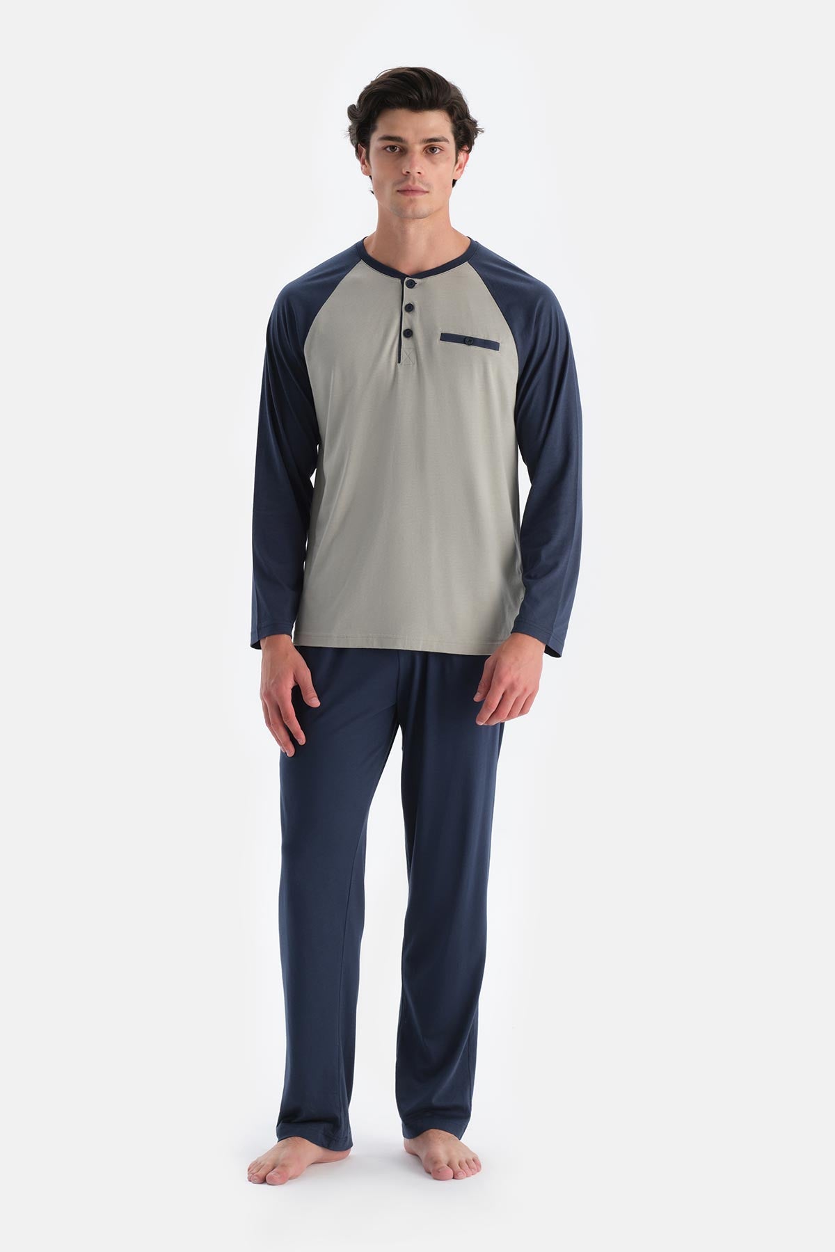 Açık Yeşil Yarım Patlı Reglan Kollu Pijama Takımı