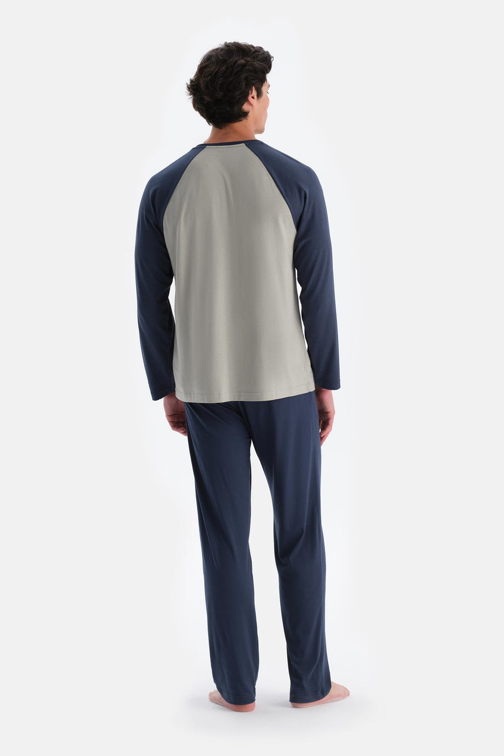 Açık Yeşil Yarım Patlı Reglan Kollu Pijama Takımı