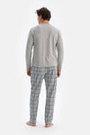 Gri Melanj Bisiklet Yaka Uzun Kollu Altı Ekoseli Pijama Takımı