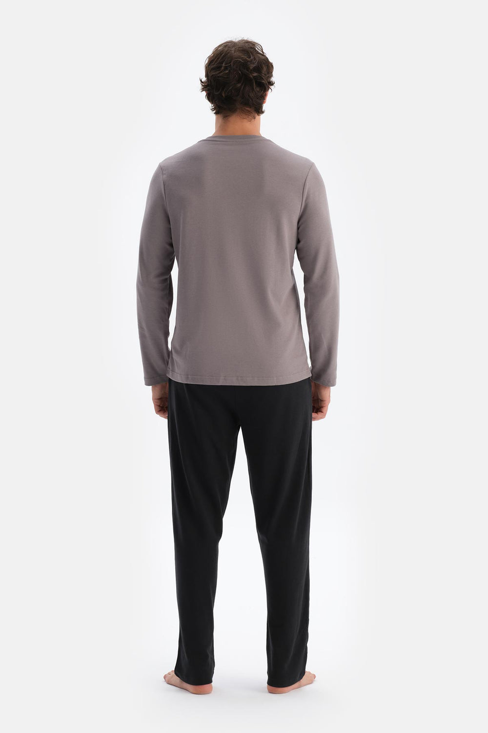 Füme Yarım Patlı Uzun Kollu Celliant Pijama Takımı