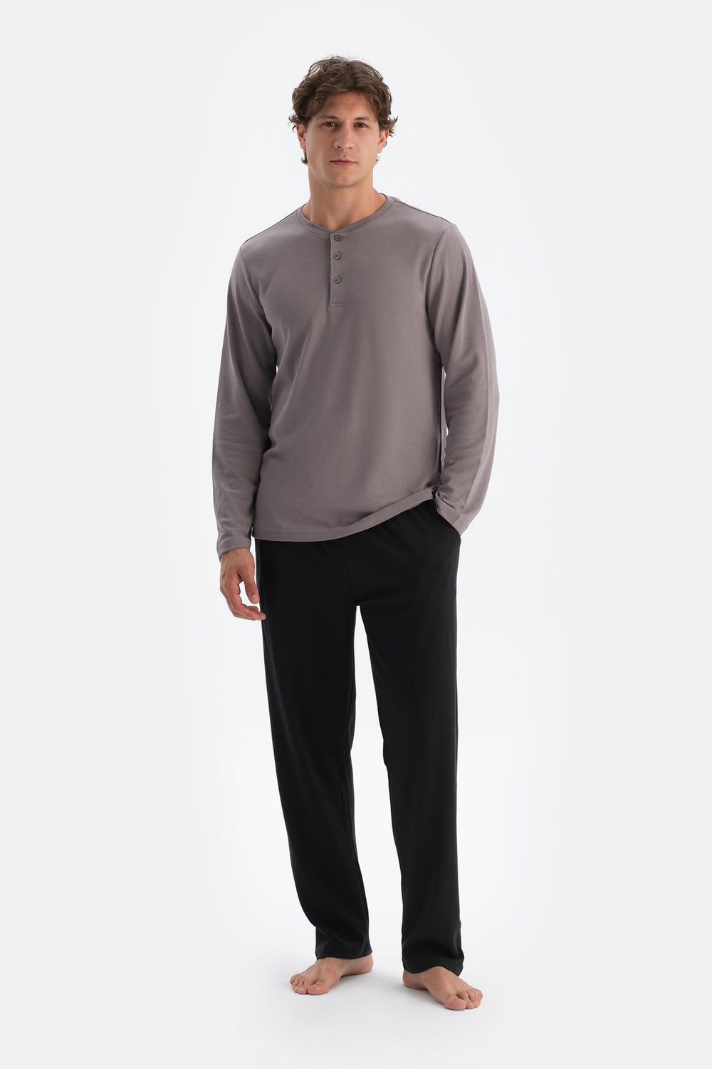 Füme Yarım Patlı Uzun Kollu Celliant Pijama Takımı