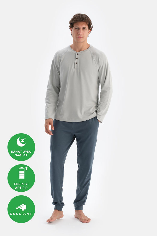 Gri Yarım Patlı Cep Detaylı Celliant Pijama Takımı