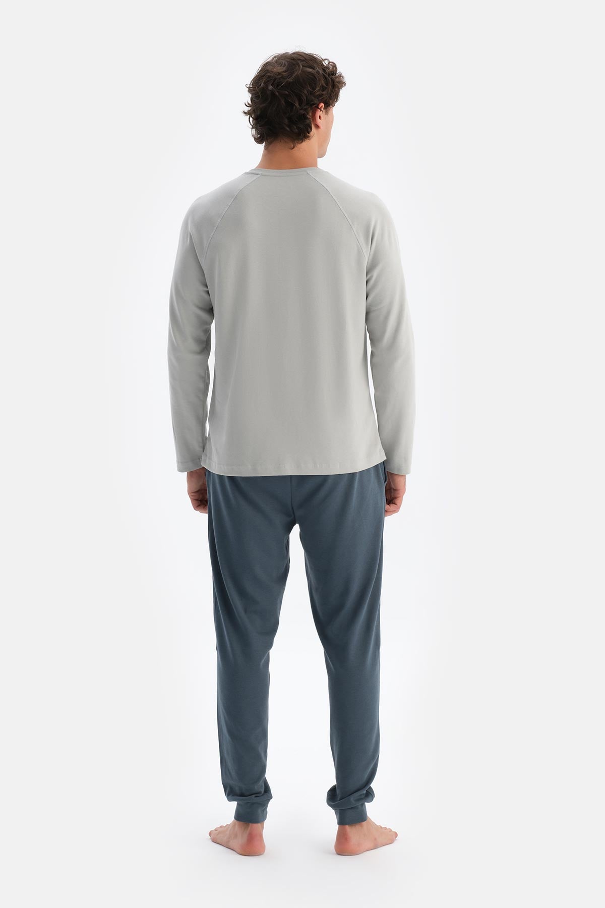 Gri Yarım Patlı Cep Detaylı Celliant Pijama Takımı