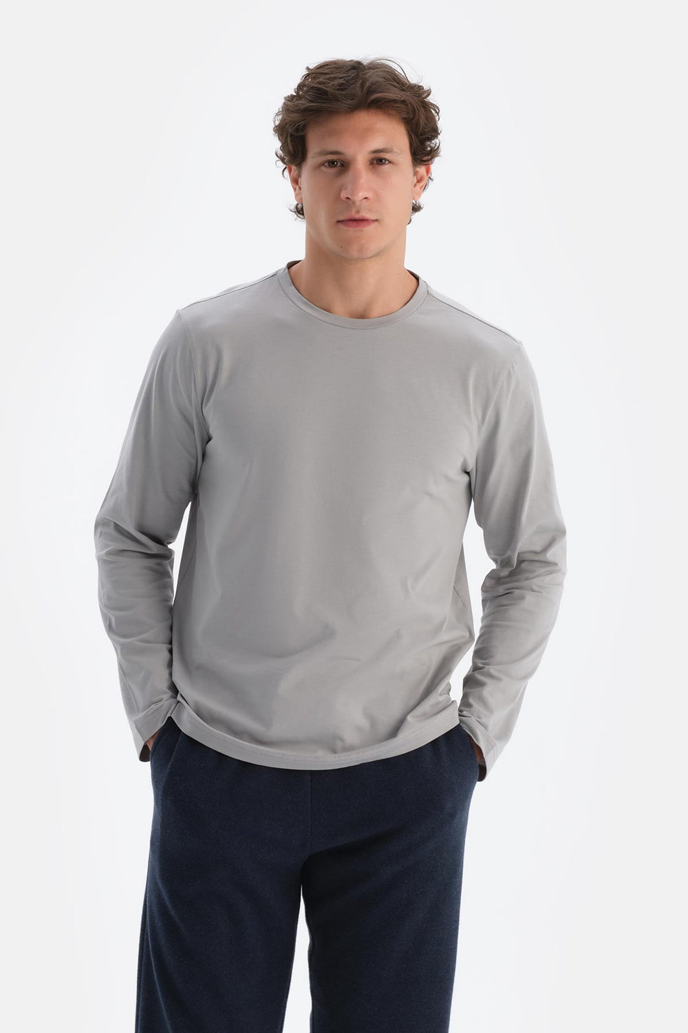 Gri Bisiklet Yaka Pamuk Pijama Üstü