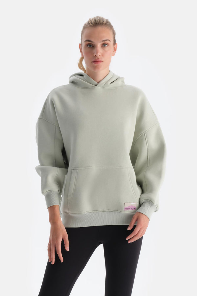 Mint Yeşili Kadın Sırt Baskılı Kapişonlu Sweatshırt