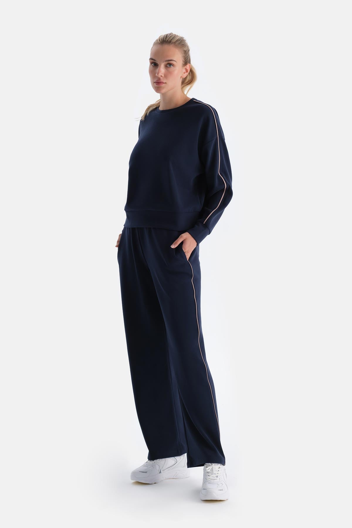 Lacivert Kadın Modal Sweatshırt