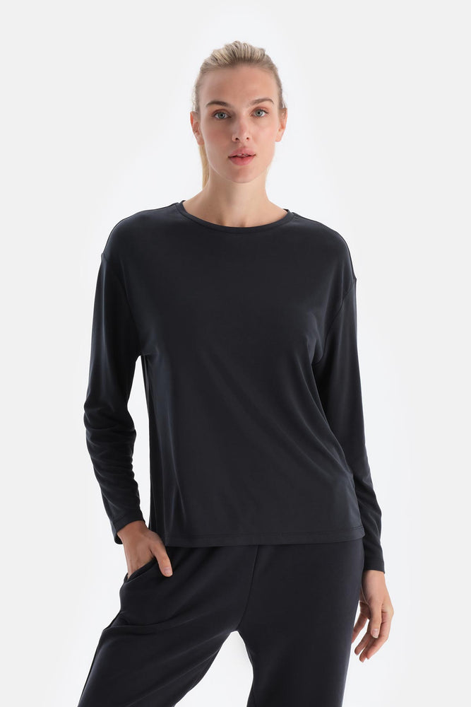 Black WOMENS MODAL LONG SLEEVE T-SHIRT