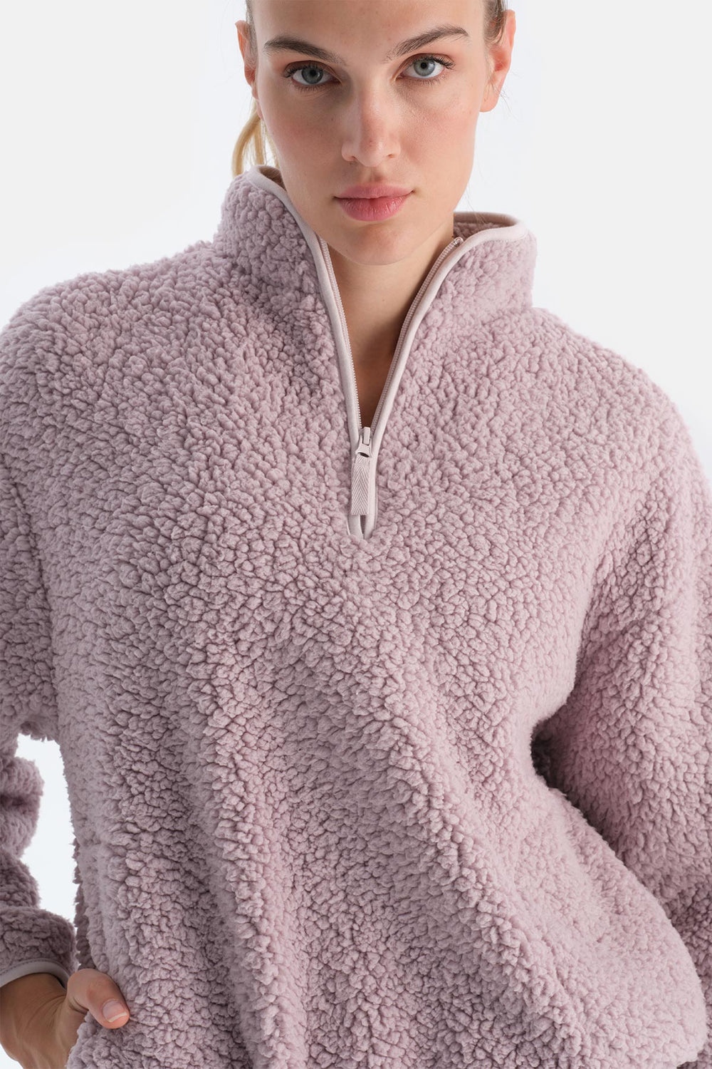 Gül Kurusu Kadın Sweatshırt