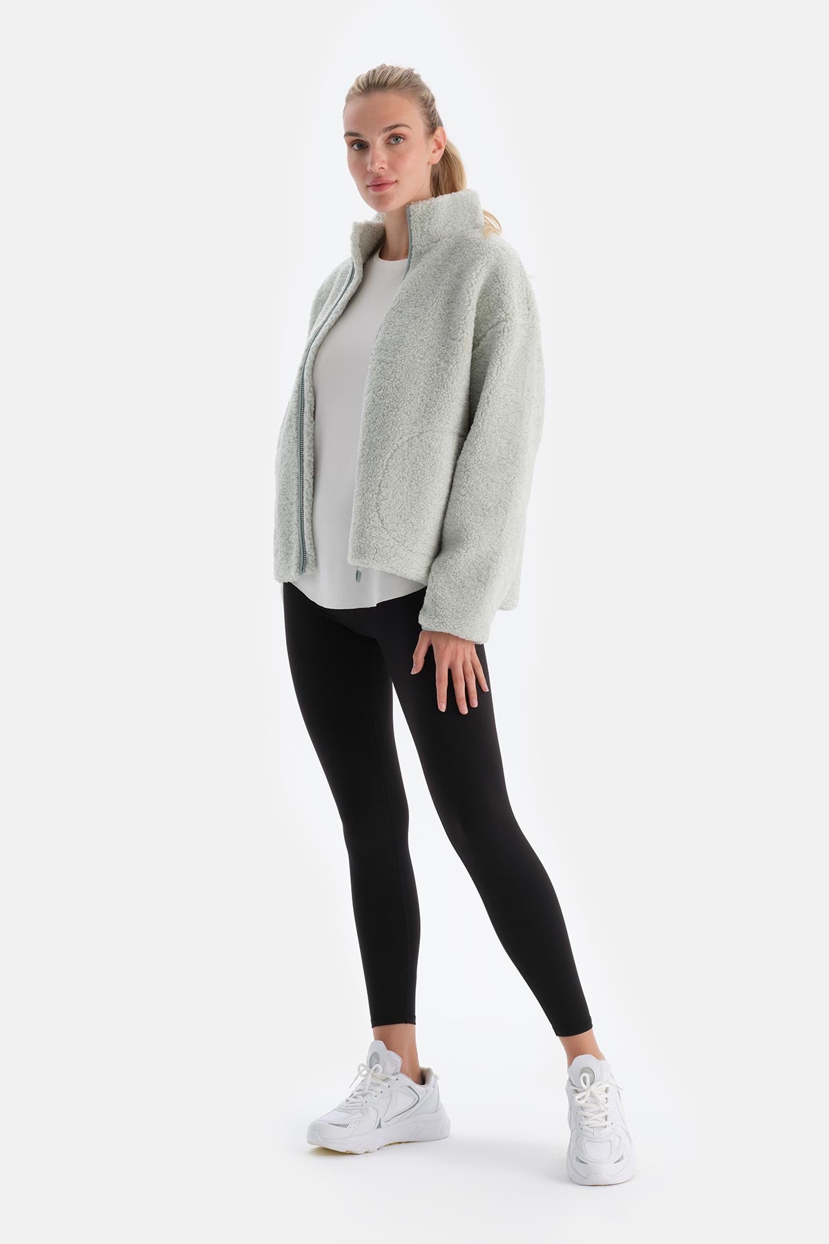 Mint Yeşili Kadın Önden Fermuarlı Polar Mont