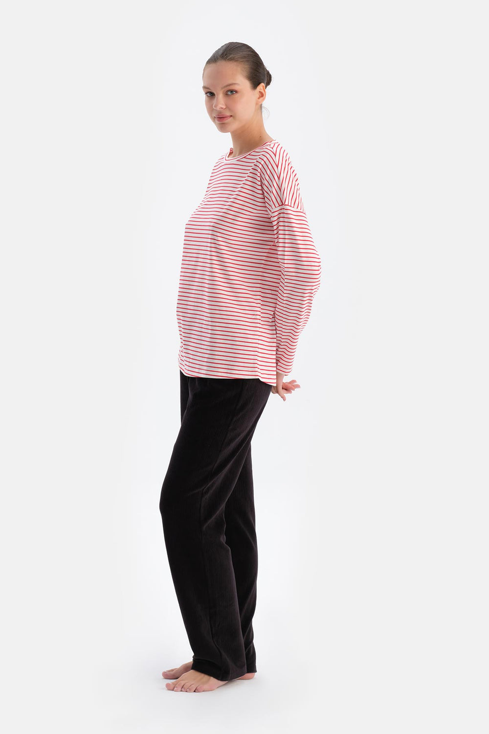 Kırmızı Kadın Bisiklet Yaka Pijama Üstü