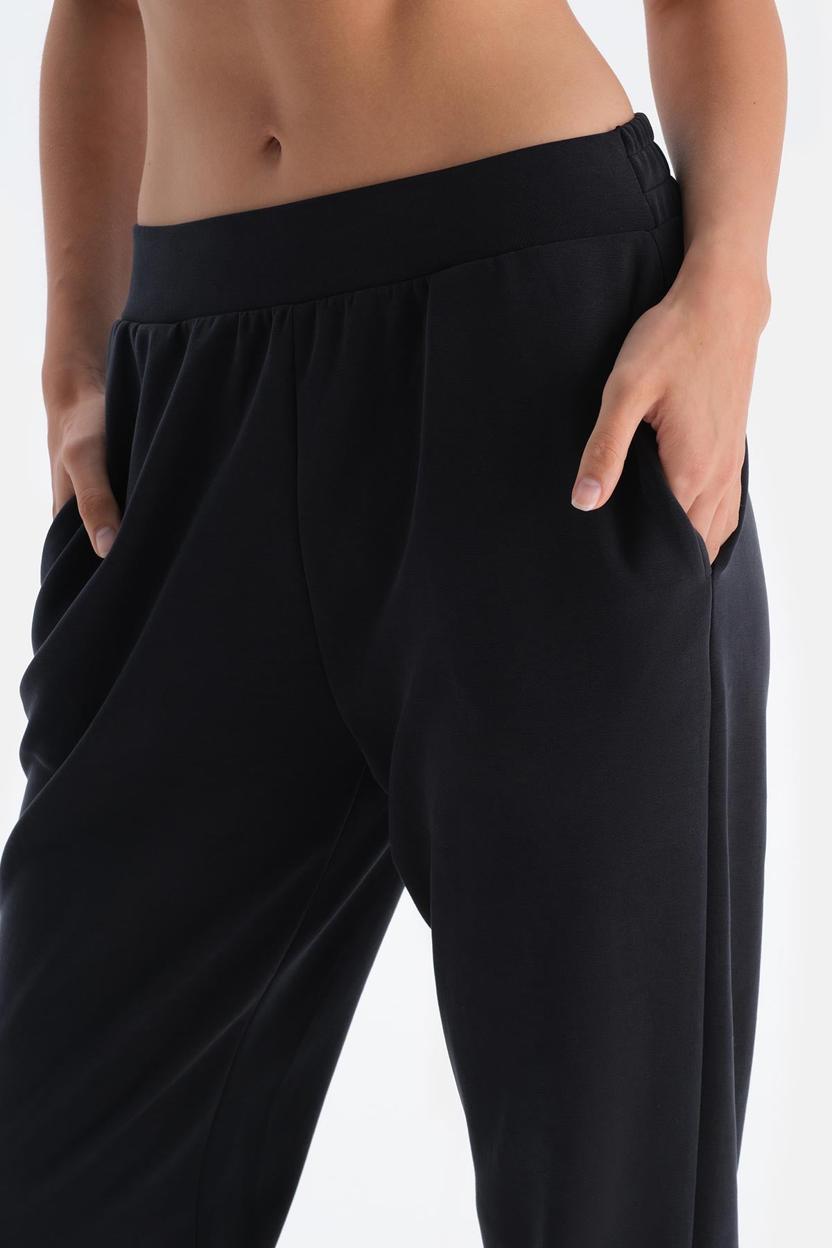 Siyah Kadın Modal Jogger Eşofman Altı