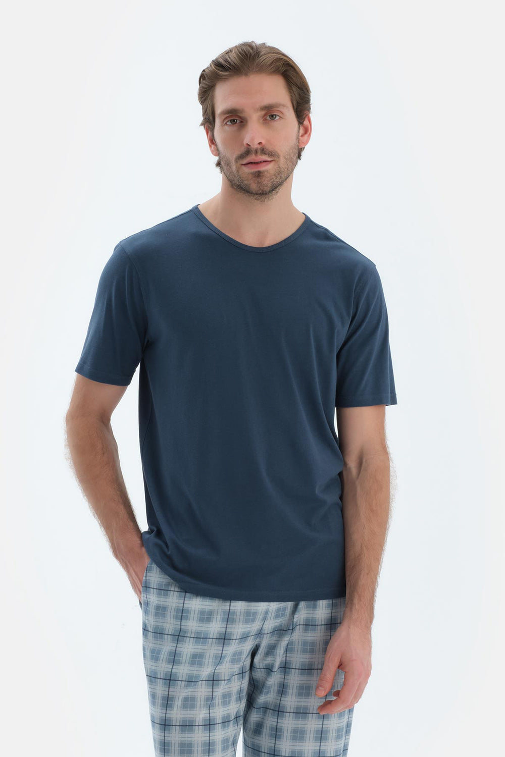 Lacivert Kısa Kollu Bisiklet Yaka Basıc Tişört