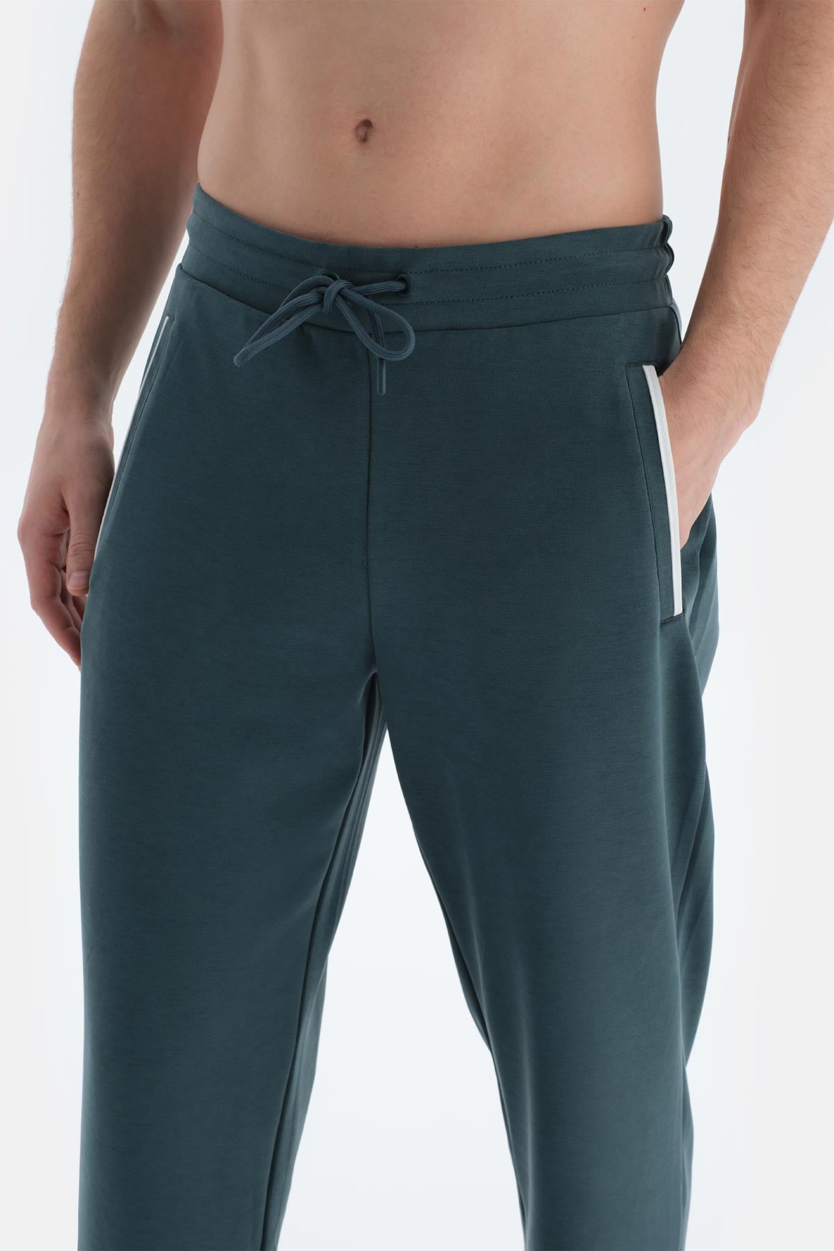 Koyu Yeşil Erkek Modal Karışımlı Pantolon