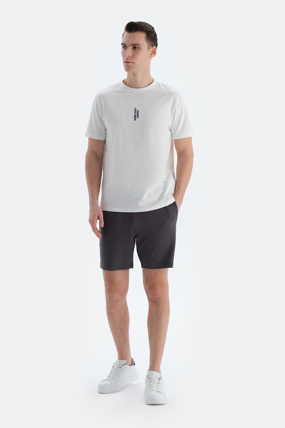 Koyu Gri Cepli Ve Kordonlu Modal Scuba Şort