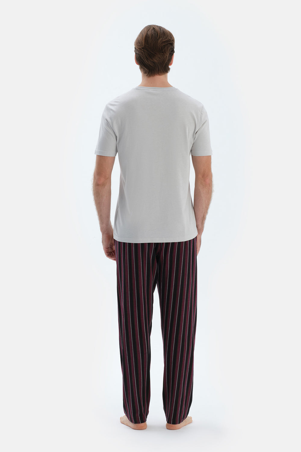 Açık Gri Kısa Kollu Tişört Çizgili Pantolon Pijama Takımı