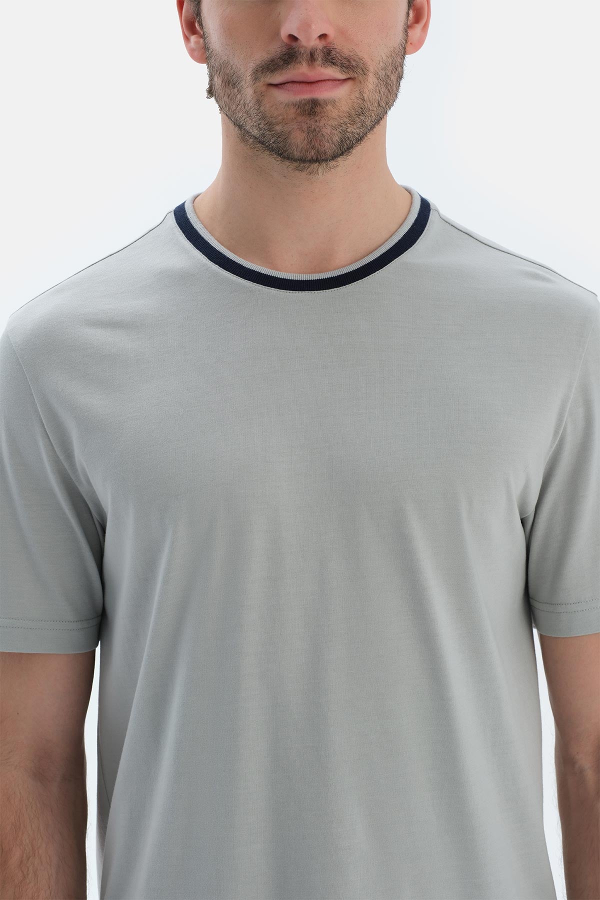 Gri Bisiklet Yaka Kısa Kollu Tişört Jogger Paça Pantolon Basıc Pijama Takımı