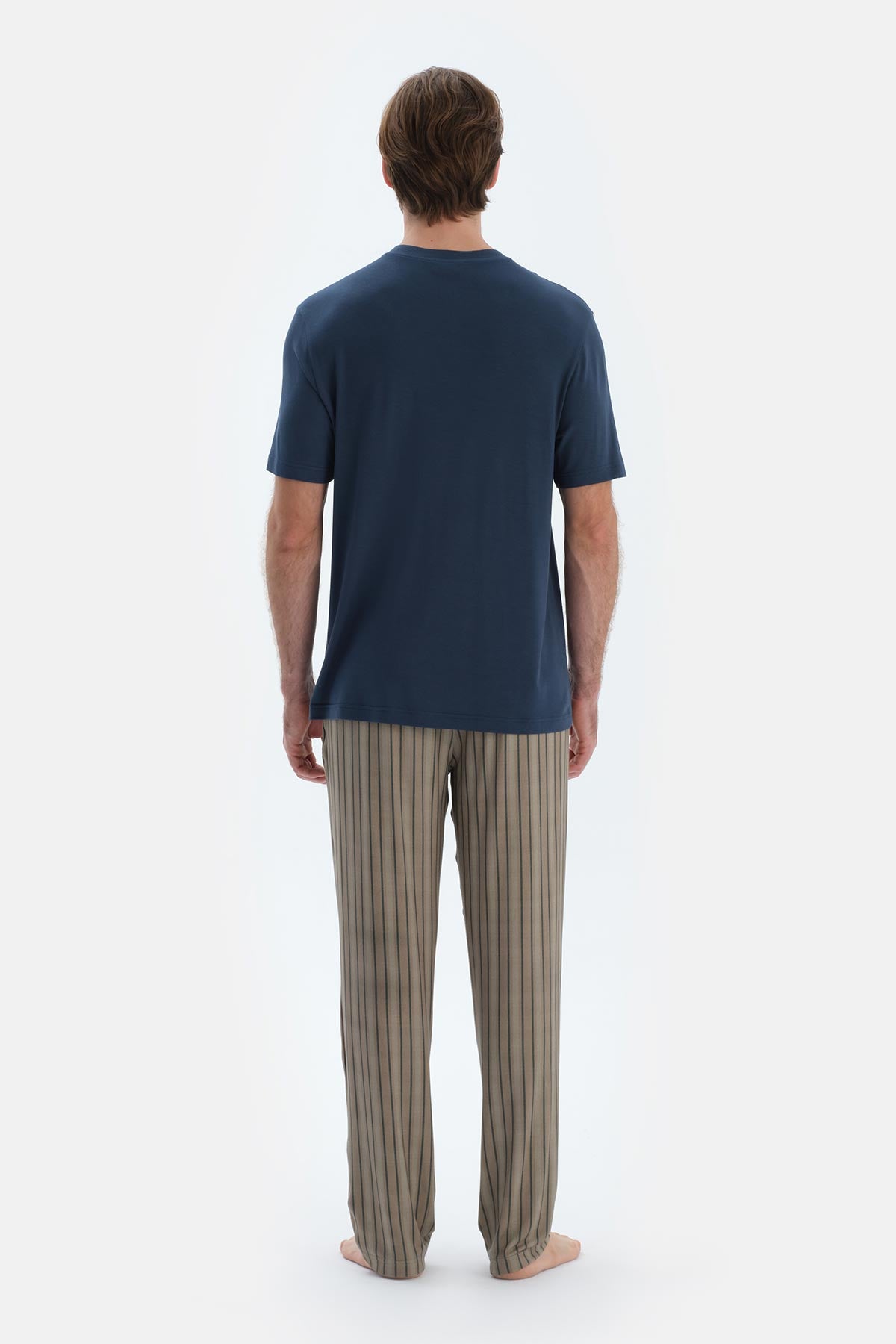 Lacivert Pat Ve Cep Detaylı Basıc Tişört Pantolon Pijama Takımı