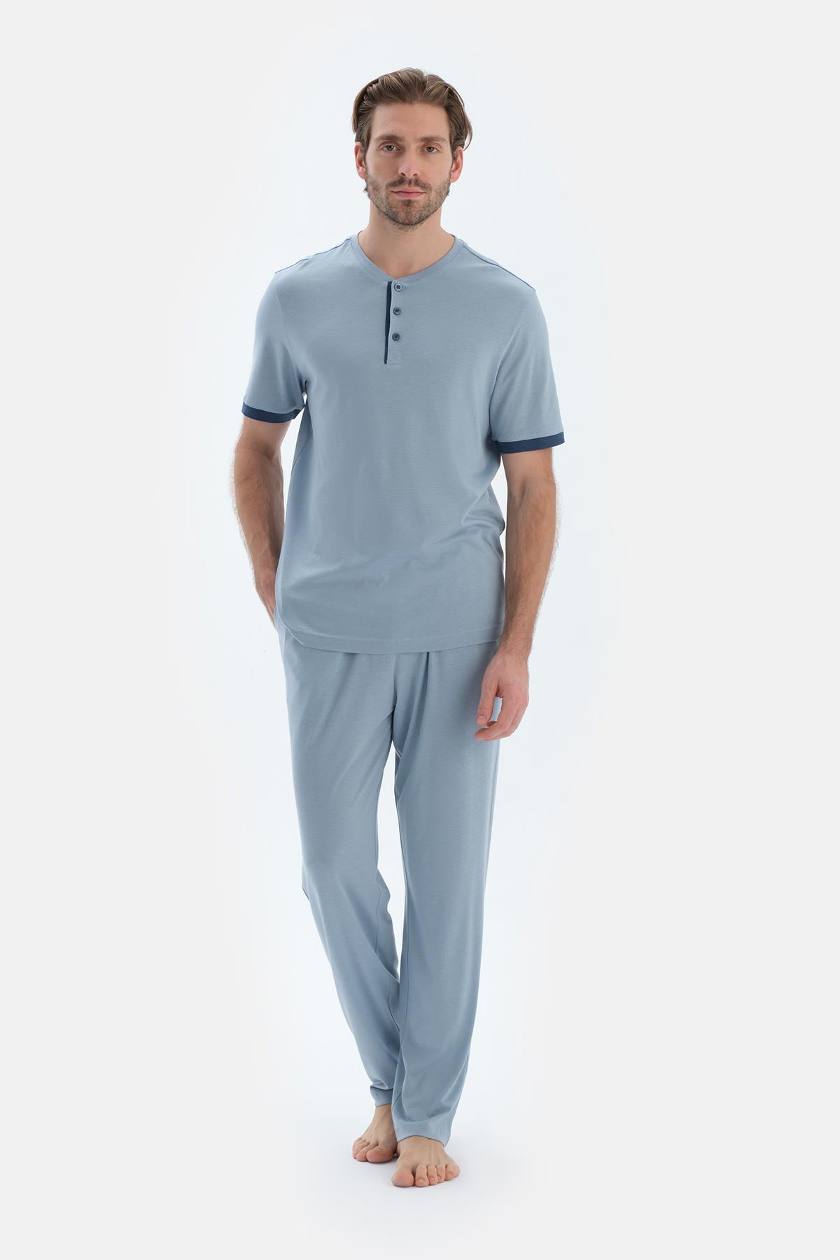 Açık Mavi Kısa Kollu Patlı Basıc Tişört Pantolon Pijama Takımı