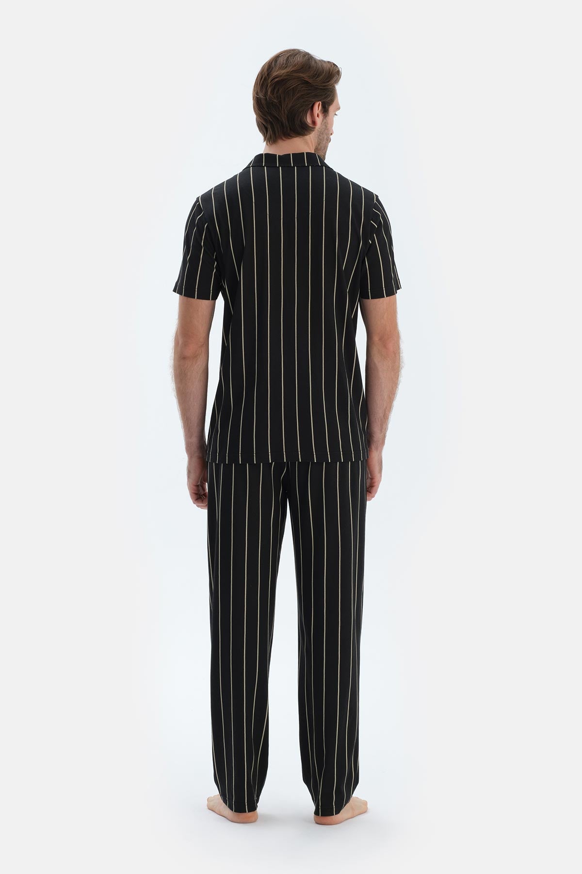 Siyah Çizgi Baskılı Kısa Kollu Gömlek Pantolon Pijama Takımı