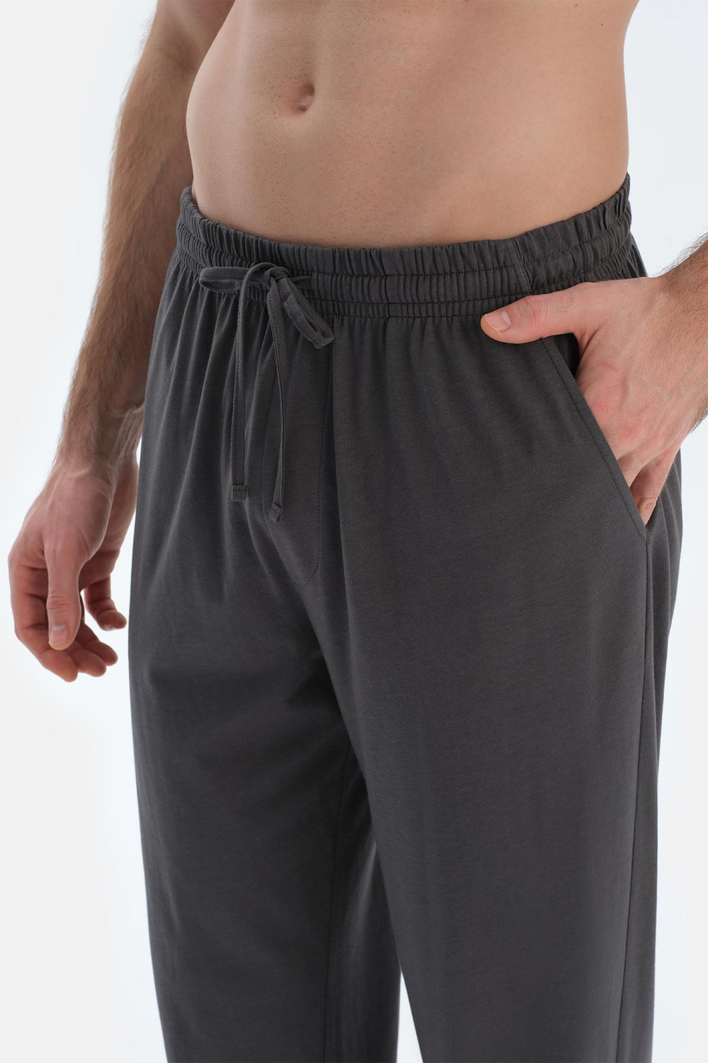 Taş Kısa Kollu Pat ve Baskı Detaylı Tişört Pantolon Pijama Takımı